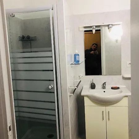 Cezanne Apartman